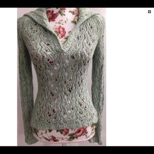 American Eagle Crocheted Sweater Med